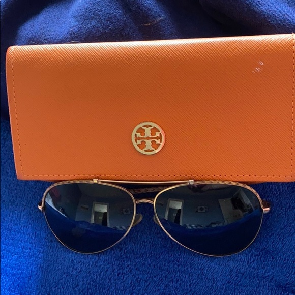 tory burch snake aviator sunglasses